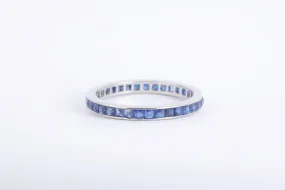 950 Platinum 1.32tcw Sapphire Ring Band Size 6.5 (2.31g.)