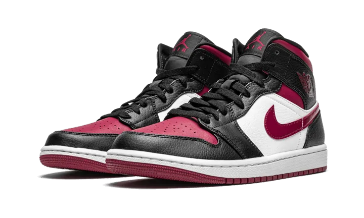 Air Jordan 1 Mid Bred Toe