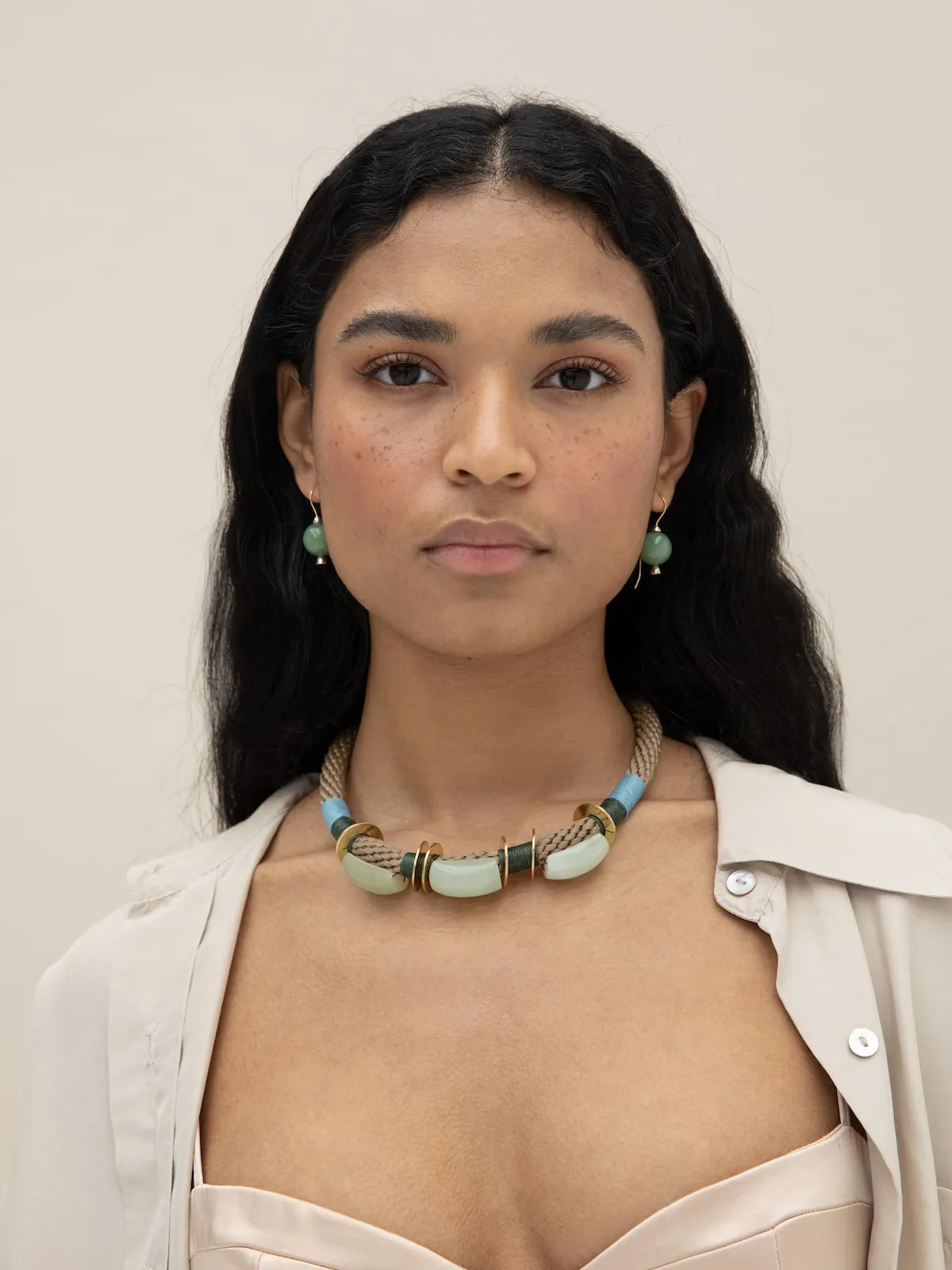 Beige Jade Inanna Choker