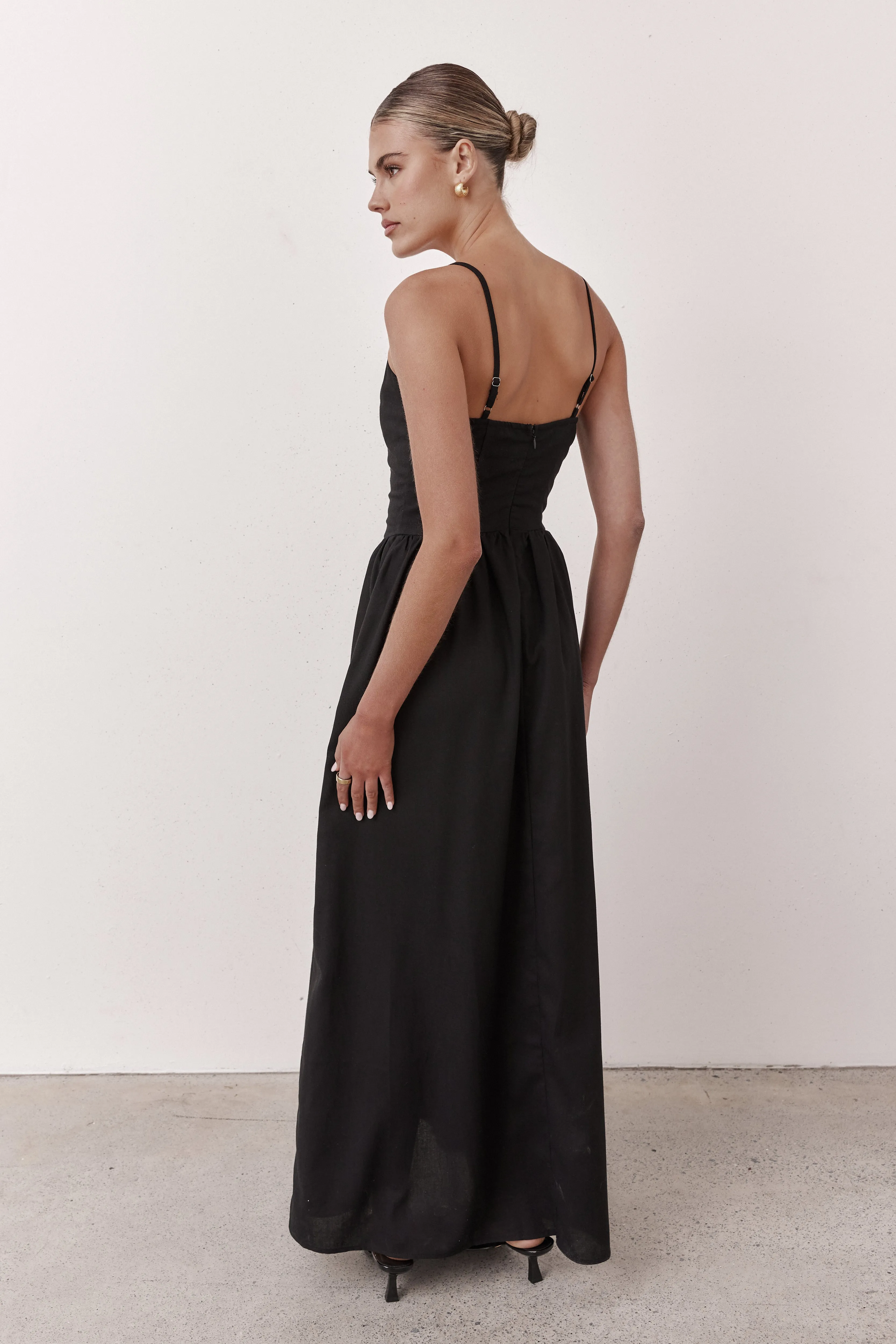 Piper Maxi Dress (Black)